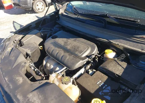 2019 Jeep Cherokee Latitude 4X4 z USA, uszkodzony, nr VIN 1C4PJMCB4KD484220